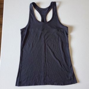 Nike dry-fit tank